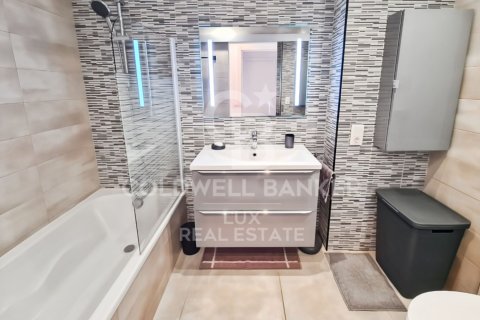 3 bedrooms apartment for sale in Empuriabrava, Girona, Catalonia, Spain № 5662 - photo 7