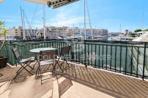 3 bedrooms apartment for sale in Empuriabrava, Girona, Catalonia, Spain № 5662