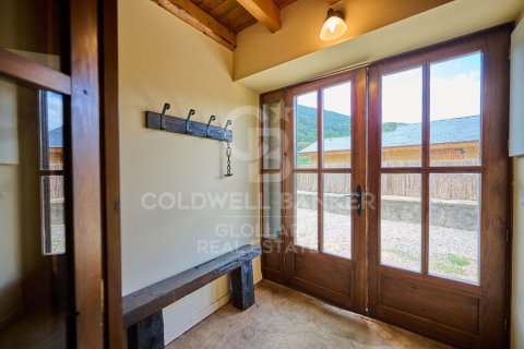 6 bedrooms villa for sale in Catalonia, Spain № 5658 - photo 2