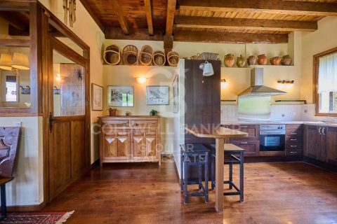 6 bedrooms villa for sale in Catalonia, Spain № 5658 - photo 13