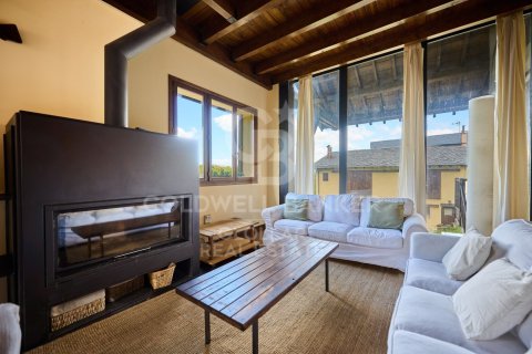 6 bedrooms villa for sale in Catalonia, Spain № 5658 - photo 5