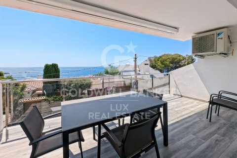 Купить квартиру в Розы, Испания с 2 спальни, 71м², № 5660 - фото 12