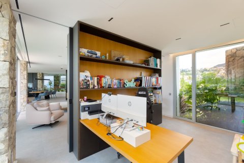 Купить дом в Тейя, Испания с 5 комнат, 500м², № 2914 - фото 20