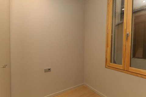 Купить квартиру в Старый город, Барселона, Испания с 2 спальни, 73м², № 2464 - фото 6