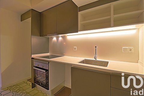 2 bedrooms apartment for sale in Barcelona, Catalonia, Spain № 4867 - photo 10