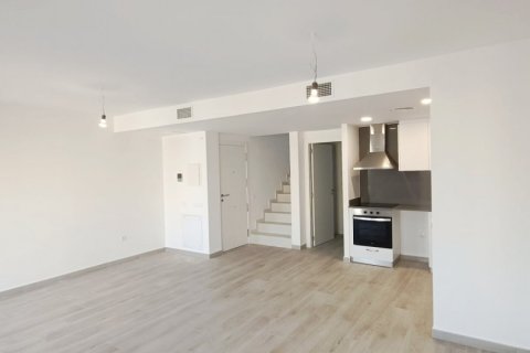 3 bedrooms apartment for sale in L'Ametlla de Mar, Tarragona, Catalonia, Spain № 4864 - photo 2