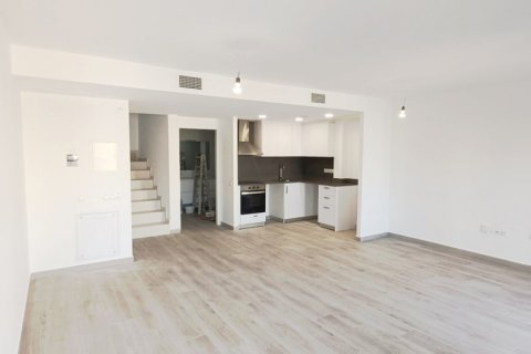 3 bedrooms apartment for sale in L'Ametlla de Mar, Tarragona, Catalonia, Spain № 4864 - photo 4