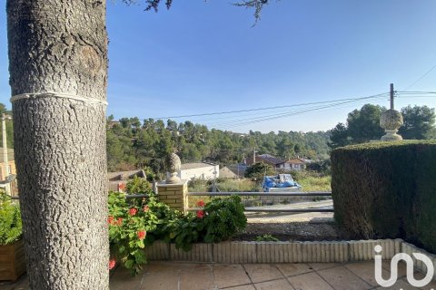 Купить дом в Руби, Испания с 4 спальни, 210м², № 4865 - фото 3