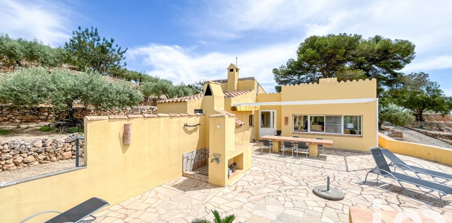 12 bedrooms house for sale in Tortosa, Tarragona, Catalonia, Spain № 4868