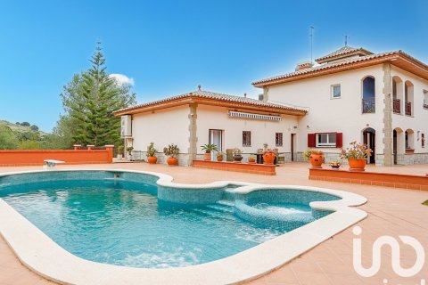 7 bedrooms house for sale in Badalona, Barcelona, Catalonia, Spain № 4866 - photo 2