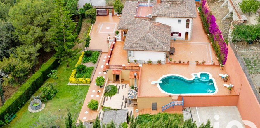 7 bedrooms house for sale in Badalona, Barcelona, Catalonia, Spain № 4866