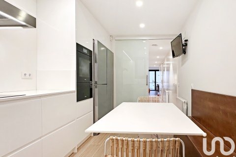 Купить дом в Барселона, Испания с 3 спальни, 336м², № 4973 - фото 13