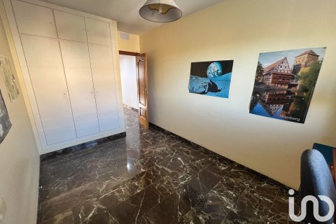 Купить квартиру в Кастельдефельс, Испания с 5 спален, 207м², № 4970 - фото 20