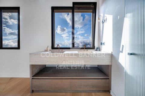 4 bedrooms penthouse for sale in Barcelona, Catalonia, Spain № 5457 - photo 23