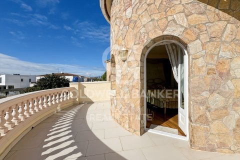 4 bedrooms house for sale in Empuriabrava, Girona, Catalonia, Spain № 5456 - photo 12
