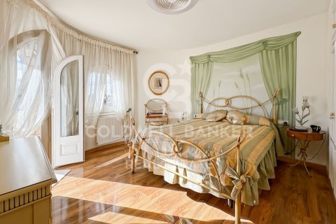 4 bedrooms house for sale in Empuriabrava, Girona, Catalonia, Spain № 5456 - photo 11