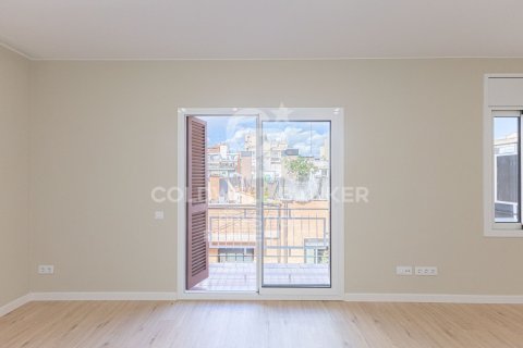 3 bedrooms apartment for sale in Barcelona, Catalonia, Spain № 5459 - photo 3