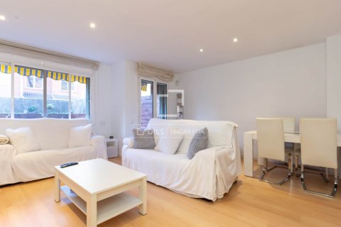 Villa de 5 dormitorios en venta en Sant Just Desvern, Barcelona, Cataluña, Spain № 4103 - foto 20