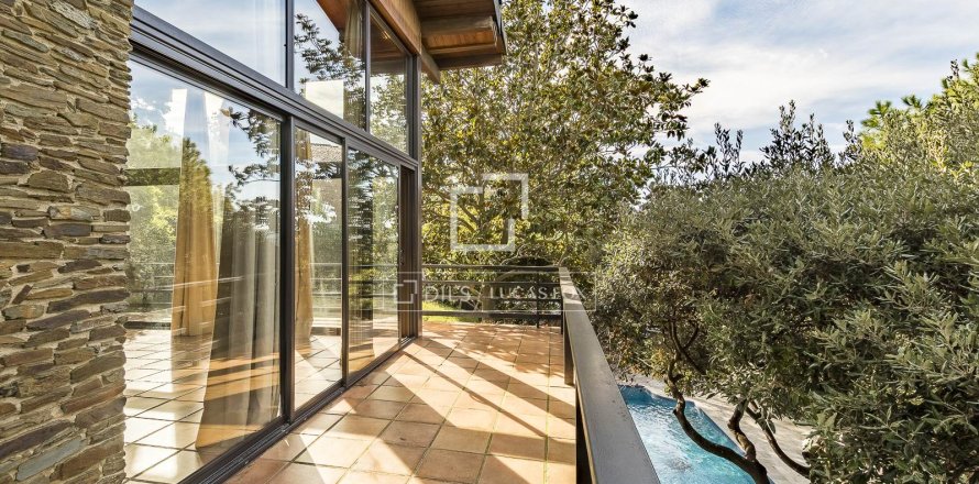 6 chambres villa à vendre à Barcelona, Catalonia, Spain № 4109