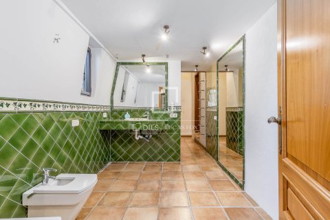 6 chambres villa à vendre à Barcelona, Catalonia, Spain № 4109 - photo 25