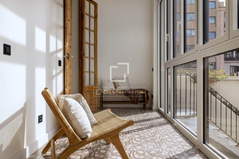 2 bedrooms apartment for sale in Barcelona, Catalonia, Spain № 4106 - photo 23