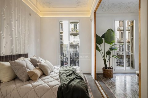 2 bedrooms apartment for sale in Barcelona, Catalonia, Spain № 4106 - photo 28