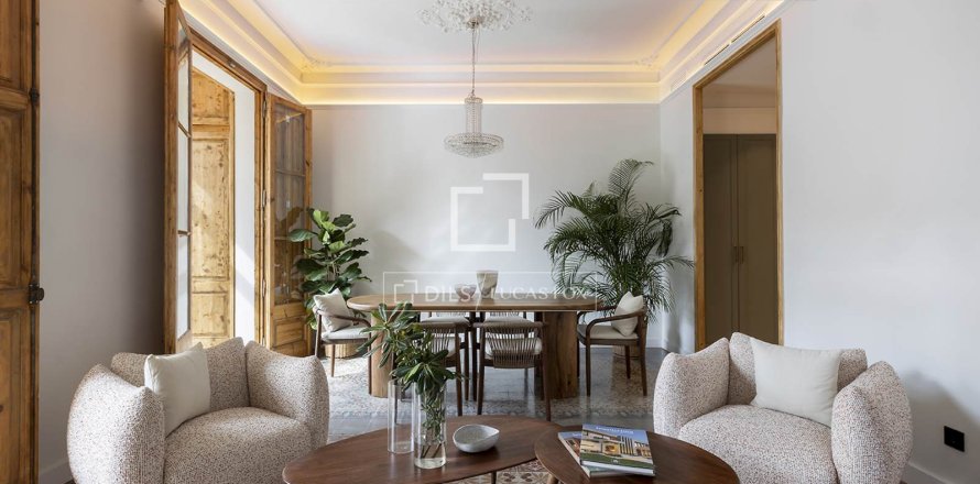 2 bedrooms apartment for sale in Barcelona, Catalonia, Spain № 4106