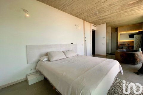 6 bedrooms house for sale in Cabrils, Barcelona, Catalonia, Spain № 5094 - photo 14