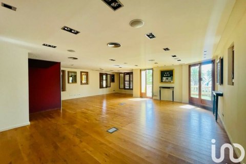 7 bedrooms apartment for sale in Salou, Tarragona, Catalonia, Spain № 5096 - photo 5