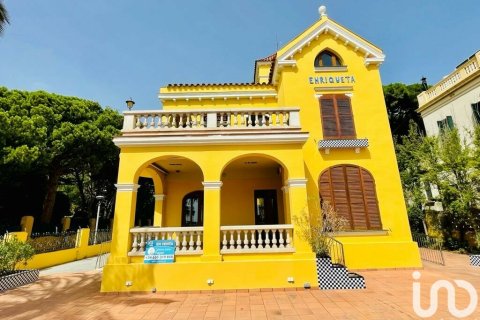 7 bedrooms apartment for sale in Salou, Tarragona, Catalonia, Spain № 5096 - photo 3