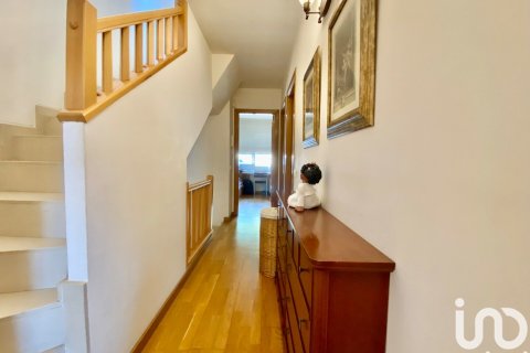 5 bedrooms house for sale in Sant Vicenc De Montalt, Barcelona, Catalonia, Spain № 5097 - photo 9