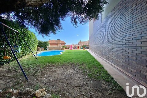 5 bedrooms house for sale in Sant Vicenc De Montalt, Barcelona, Catalonia, Spain № 5097 - photo 23