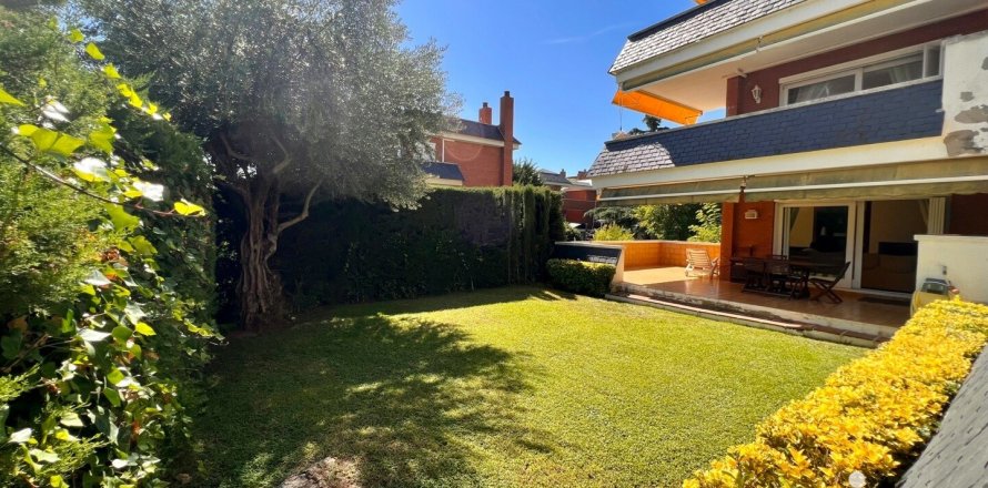 4 bedrooms house for sale in Sant Andreu de Llavaneres, Barcelona, Catalonia, Spain № 5099