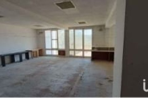 8000 sq.m. commercial property for sale in Canyelles, Girona, Catalonia, Spain № 5093 - photo 17