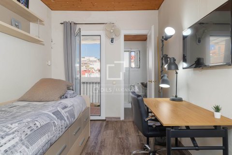 6 chambres villa à vendre à El Masnou, Barcelona, Catalonia, Spain № 4380 - photo 12