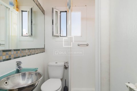 6 chambres villa à vendre à El Masnou, Barcelona, Catalonia, Spain № 4380 - photo 17