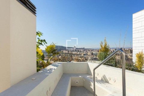 4 chambres penthouse à vendre à Barcelona, Catalonia, Spain № 4377 - photo 4