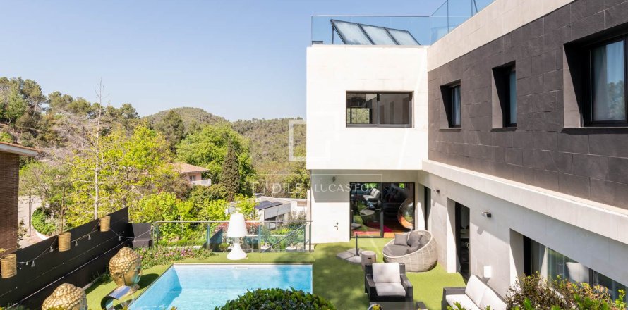 6 chambres villa à vendre à Barcelona, Catalonia, Spain № 4382