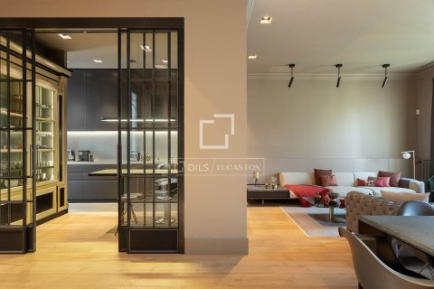 4 chambres apartment à vendre à Barcelona, Catalonia, Spain № 4378 - photo 8