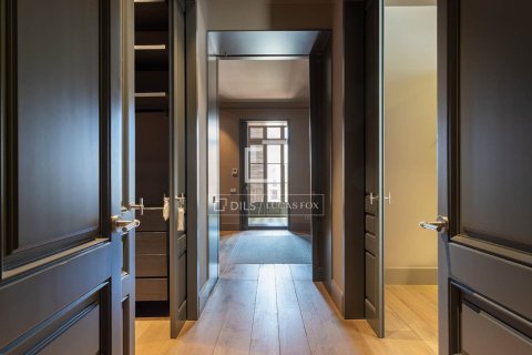 4 chambres apartment à vendre à Barcelona, Catalonia, Spain № 4378 - photo 16