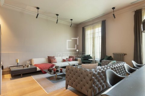 4 chambres apartment à vendre à Barcelona, Catalonia, Spain № 4378 - photo 2