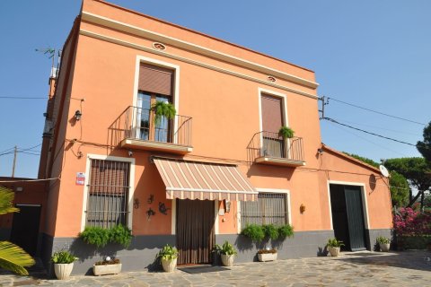 5 bedrooms house for sale in Mataro, Barcelona, Catalonia, Spain № 7665 - photo 7