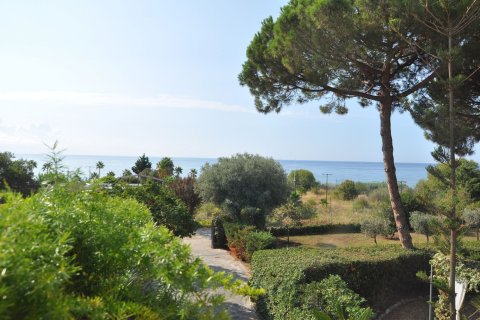 5 bedrooms house for sale in Mataro, Barcelona, Catalonia, Spain № 7665 - photo 2