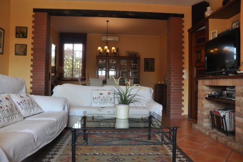 5 bedrooms house for sale in Mataro, Barcelona, Catalonia, Spain № 7665 - photo 12