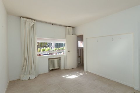 Купить дом в Сан-Андреу-де-Льяванерес, Испания с 6 комнат, 1063м², № 7664 - фото 30