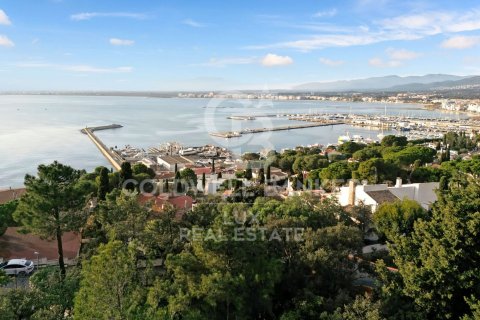 Parcela de 1232 m² en venta en Roses, Gerona, Cataluña, Spain № 7668 - foto 2