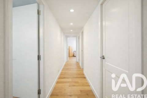 Купить квартиру в Барселона, Испания с 4 спальни, 147м², № 7434 - фото 12