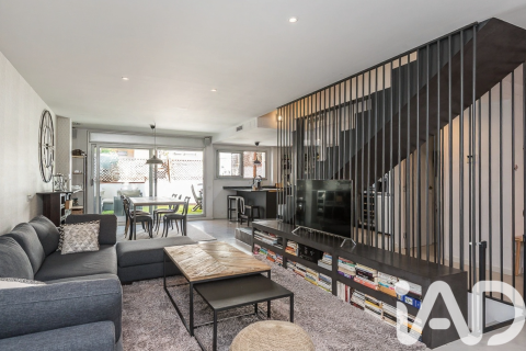 4 bedrooms townhouse for sale in Barcelona, Catalonia, Spain № 7435