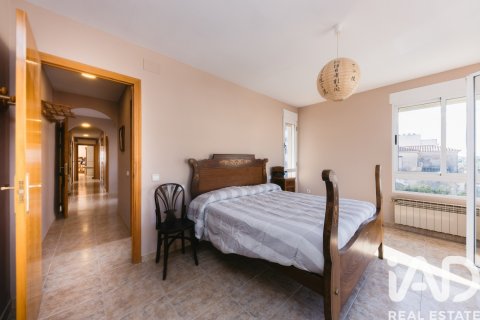 599 sq.m. commercial property for sale in L'Ampolla, Tarragona, Catalonia, Spain № 7437 - photo 8