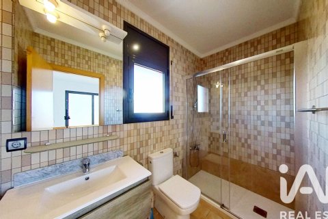 5 bedrooms house for sale in El Vendrell, Tarragona, Catalonia, Spain № 7439 - photo 17